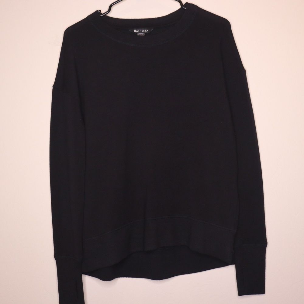 Athleta Oversized Black Sweatshirt top Size XXS tiny flaw in collar stitching